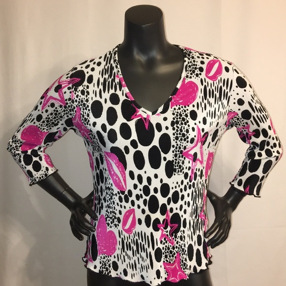 Brittany Black Tops - Print Corrugated Top-Small